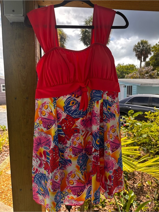 Other - Red Tank-Style Top Floral Print Summer Dress
